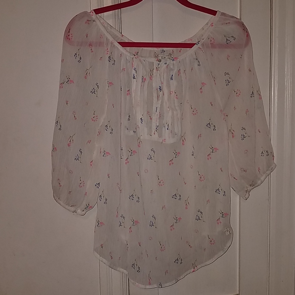Abercrombie & Fitch  Women's top